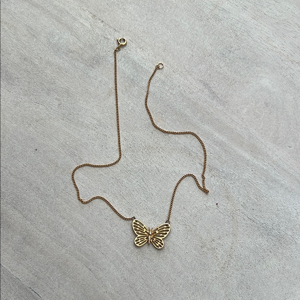 Sweet Butterfly Necklace